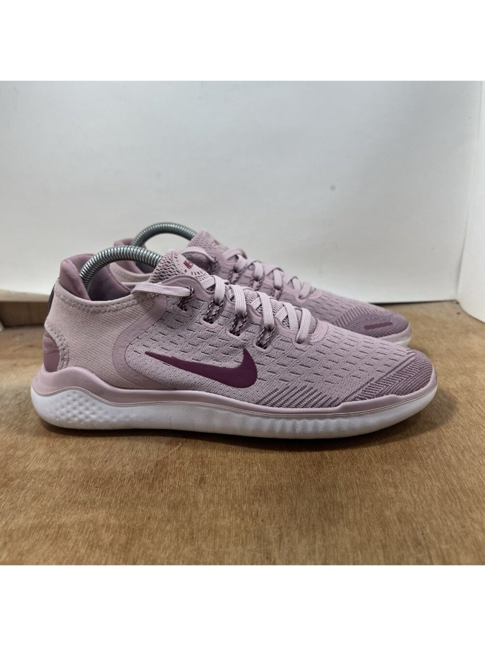 Nike Free RN 2018 Women's Size 9 Running Shoes Plum Chalk True Berry